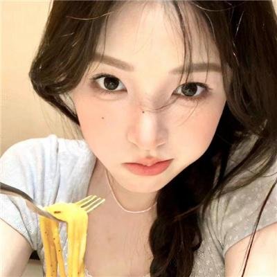 戛纳机密第一季